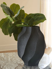 Fine Furniture & Decor - Ashley Furniture - Judworth Vase - Vase / Black - A2000874
