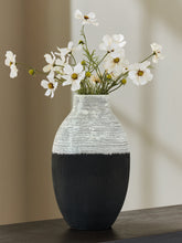 Fine Furniture & Decor - Ashley Furniture - Girtha Vase - Vase / Antique White/Black - A2000876