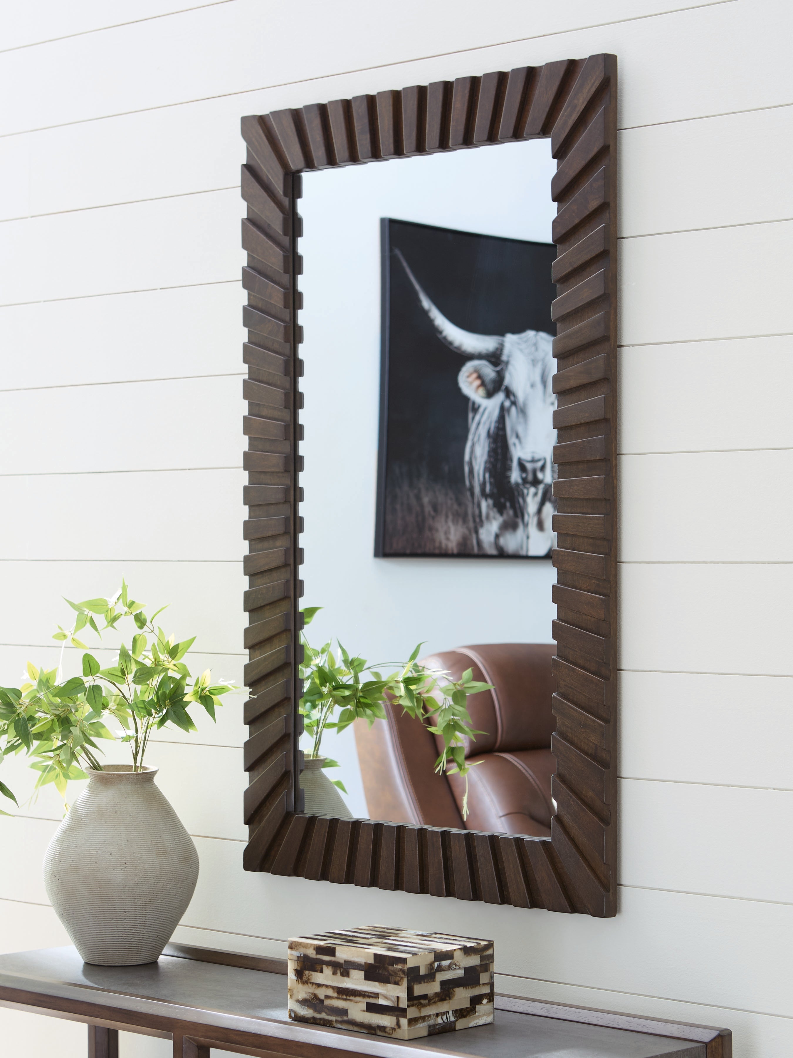 Fine Furniture & Decor - Ashley Furniture - Advin Mirror - Accent Mirror / Dark Brown - A8010428