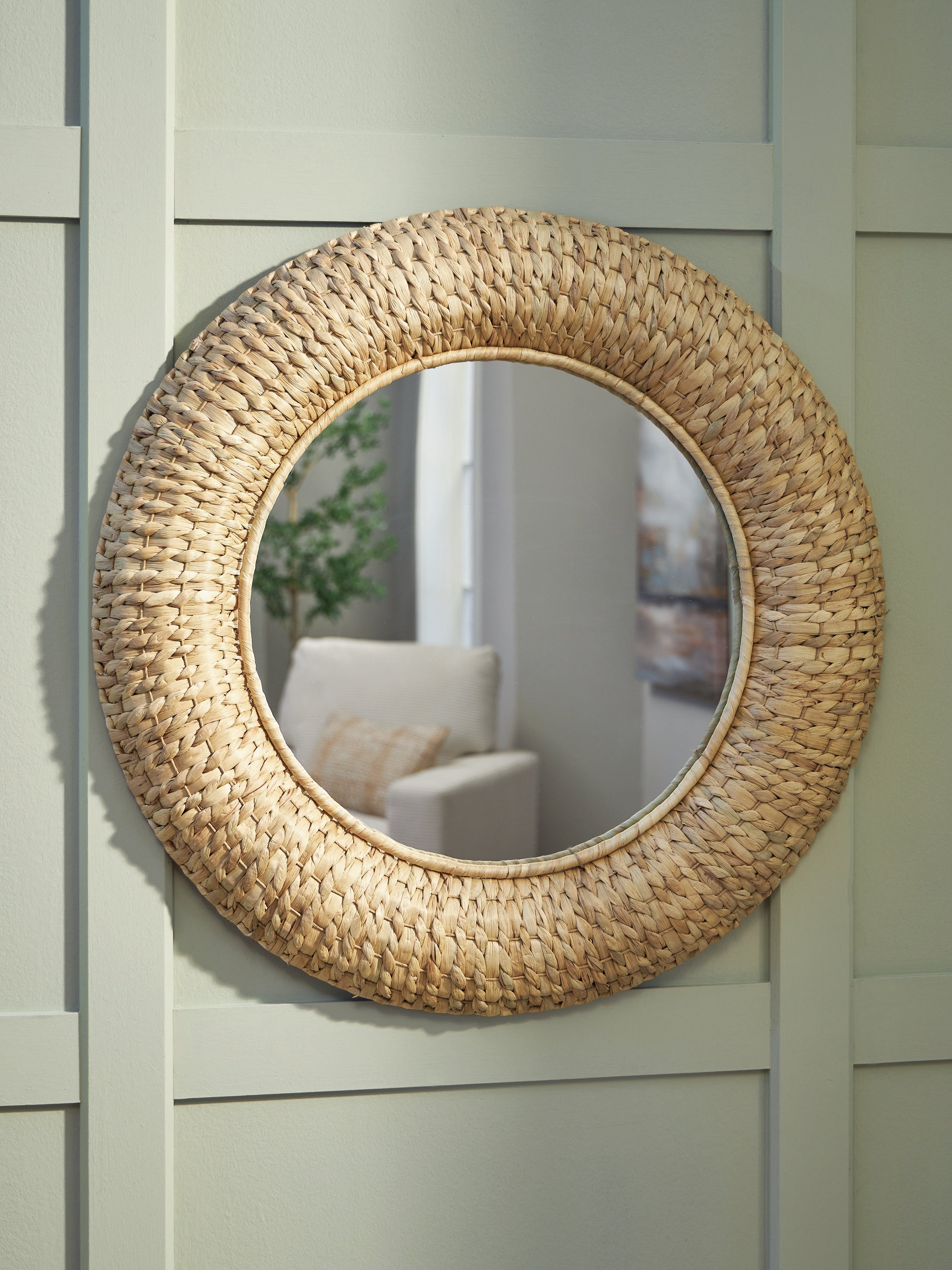 Fine Furniture & Decor - Ashley Furniture - Briggsburg Mirror - Accent Mirror / Natural - A8010437