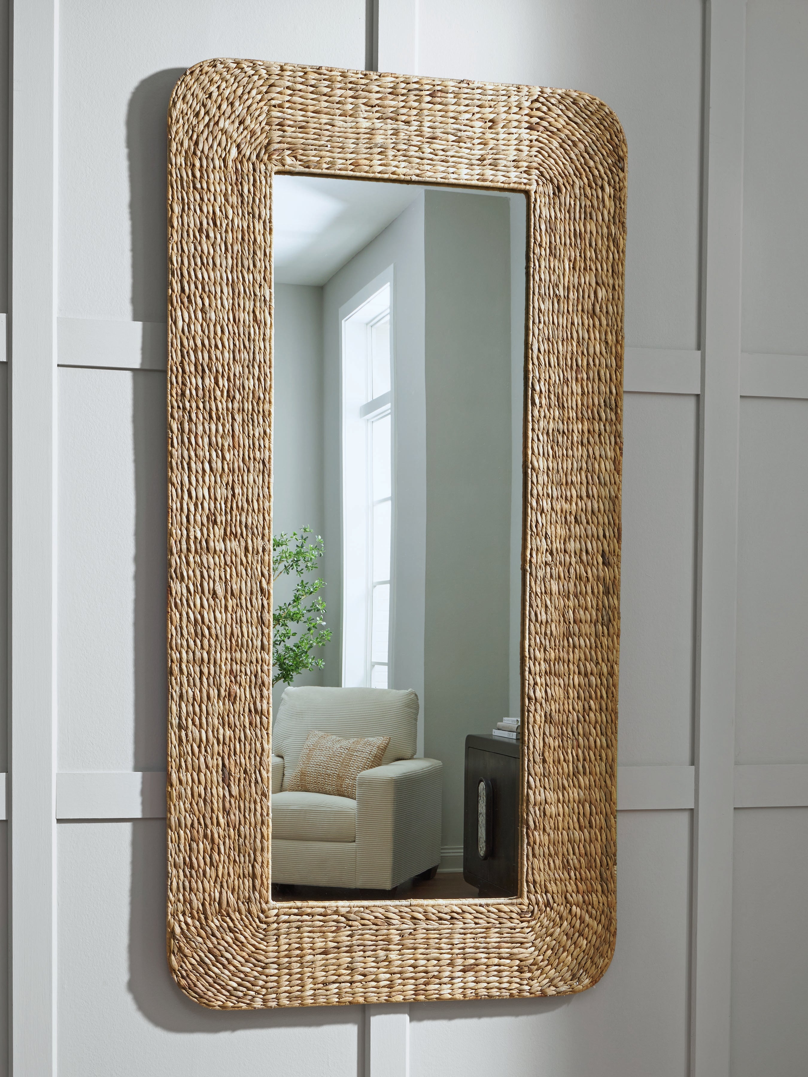 Fine Furniture & Decor - Ashley Furniture - Norigan Mirror - Floor Mirror / Natural - A8010438