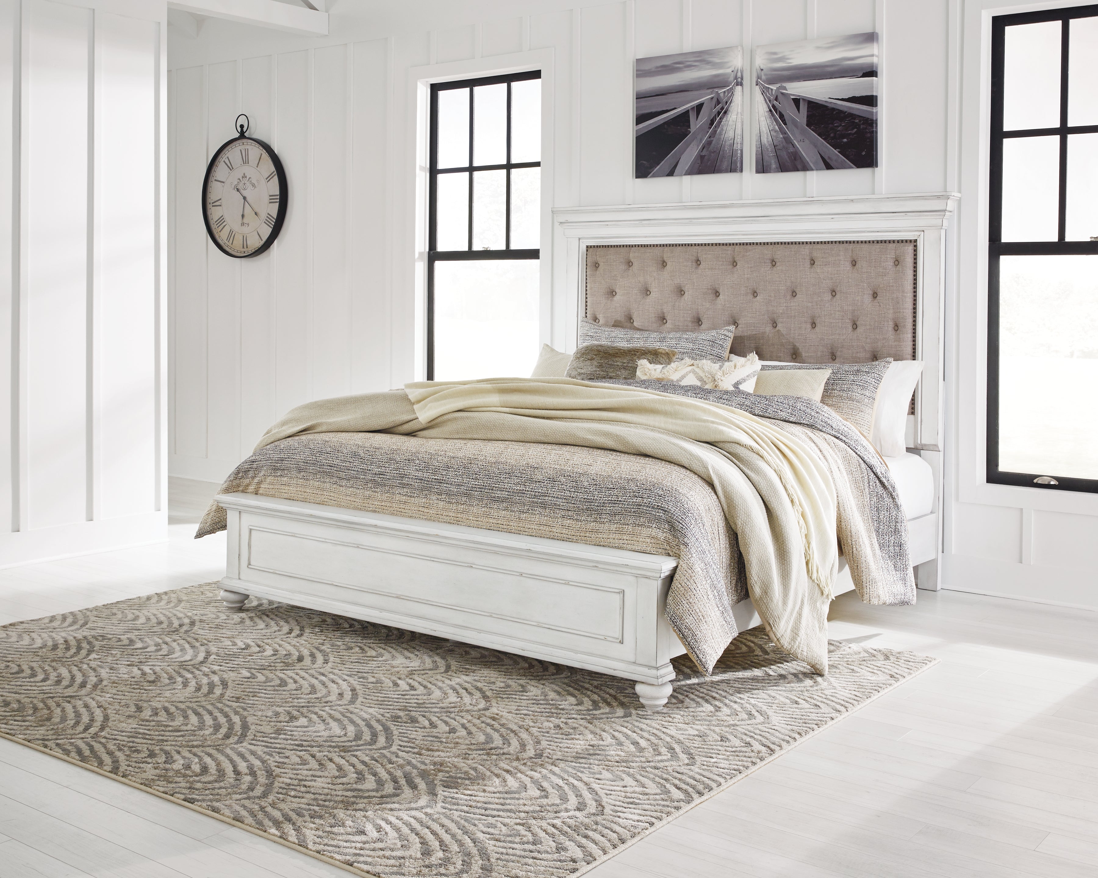 Fine Furniture & Decor - Ashley Furniture - Kanwyn Bedroom - Queen Panel Bed with Storage Bench / Whitewash - B777B6