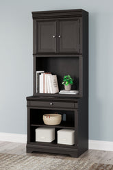 Fine Furniture & Decor - Ashley Furniture - Beckincreek Bookcase - Bookcase / Black - H778H7