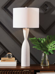 Fine Furniture & Decor - Ashley Furniture - Davinford Lighting - Poly Table Lamp (1/CN) / White - L236004