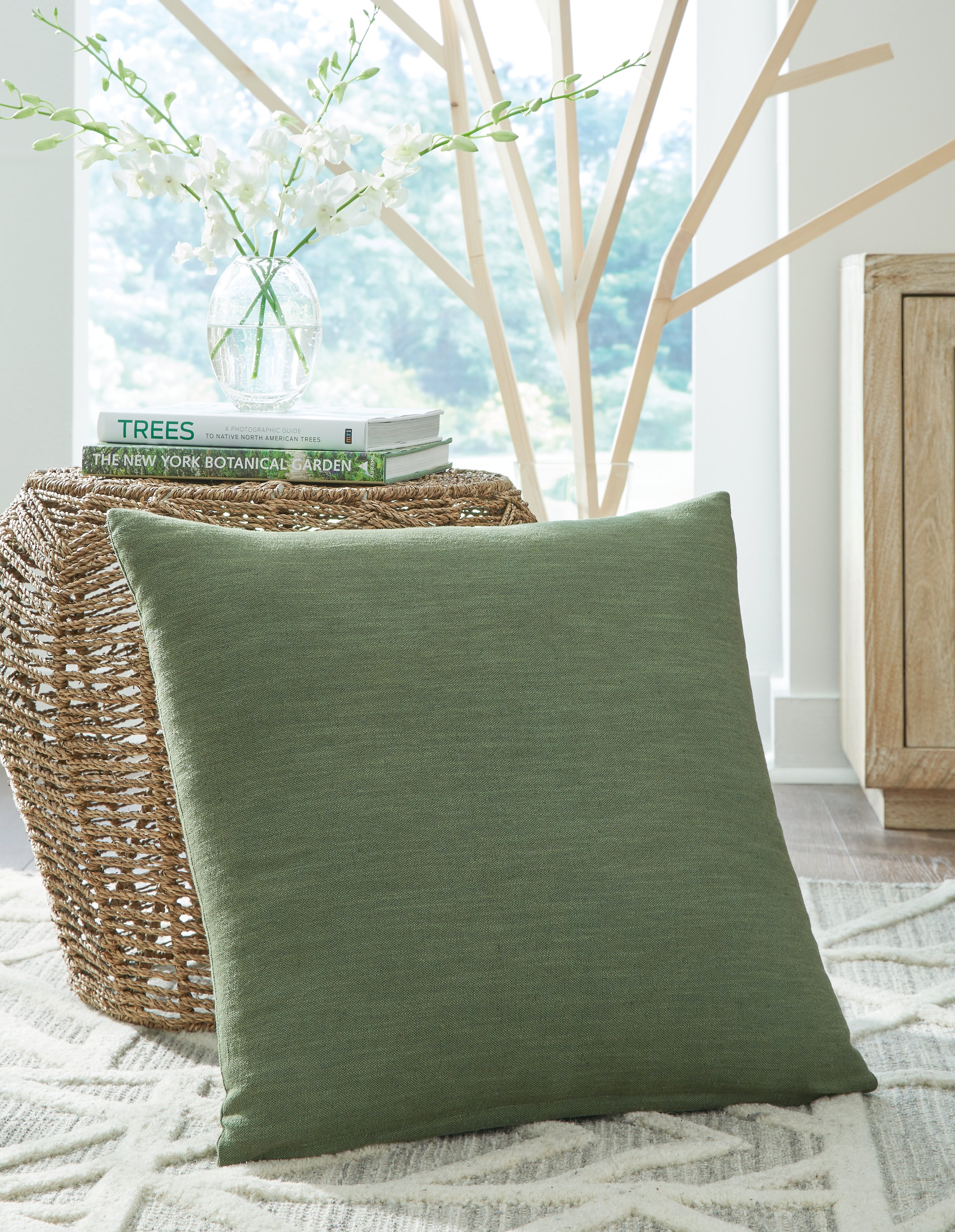 Fine Furniture & Decor - Ashley Furniture - Thaneville Pillows - Pillow / Green - A1001042P