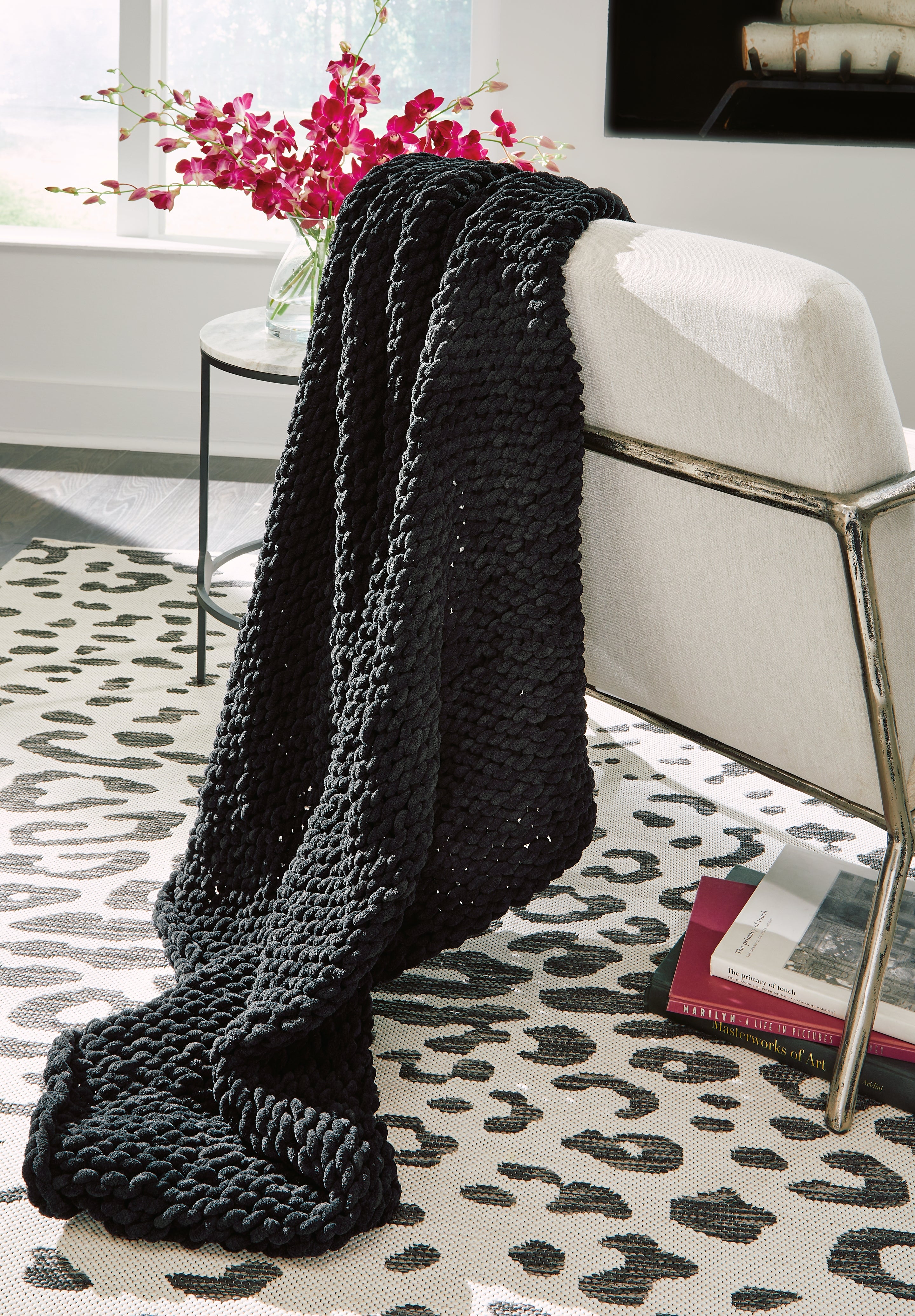 Fine Furniture & Decor - Ashley Furniture - Chaddon Throw - Throw / Ivory - A1001060T