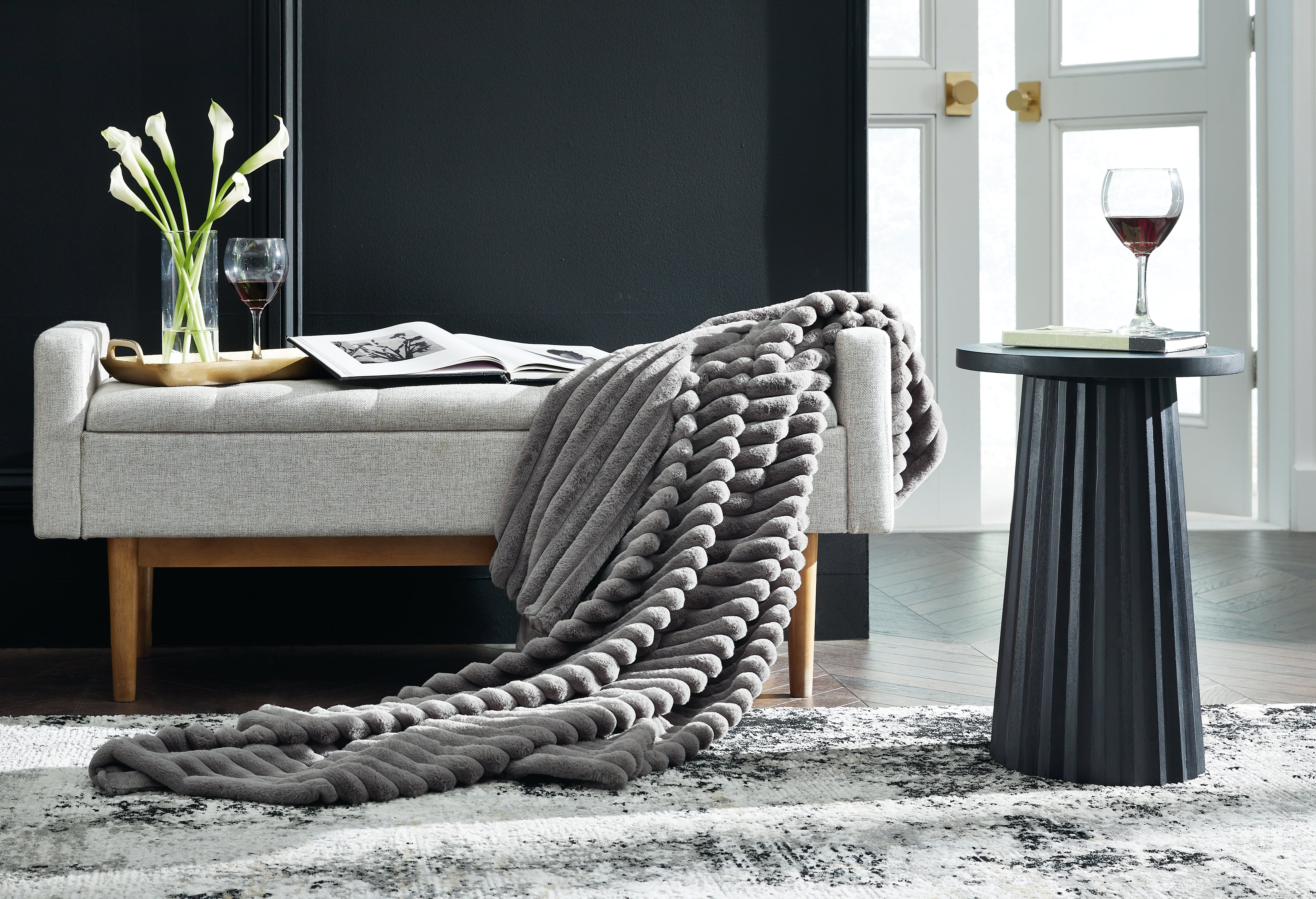 Fine Furniture & Decor - Ashley Furniture - Alsonwell Throw - Throw / Gray - A1001081T