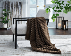 Fine Furniture & Decor - Ashley Furniture - Alsonwell Throw - Throw / White - A1001080T