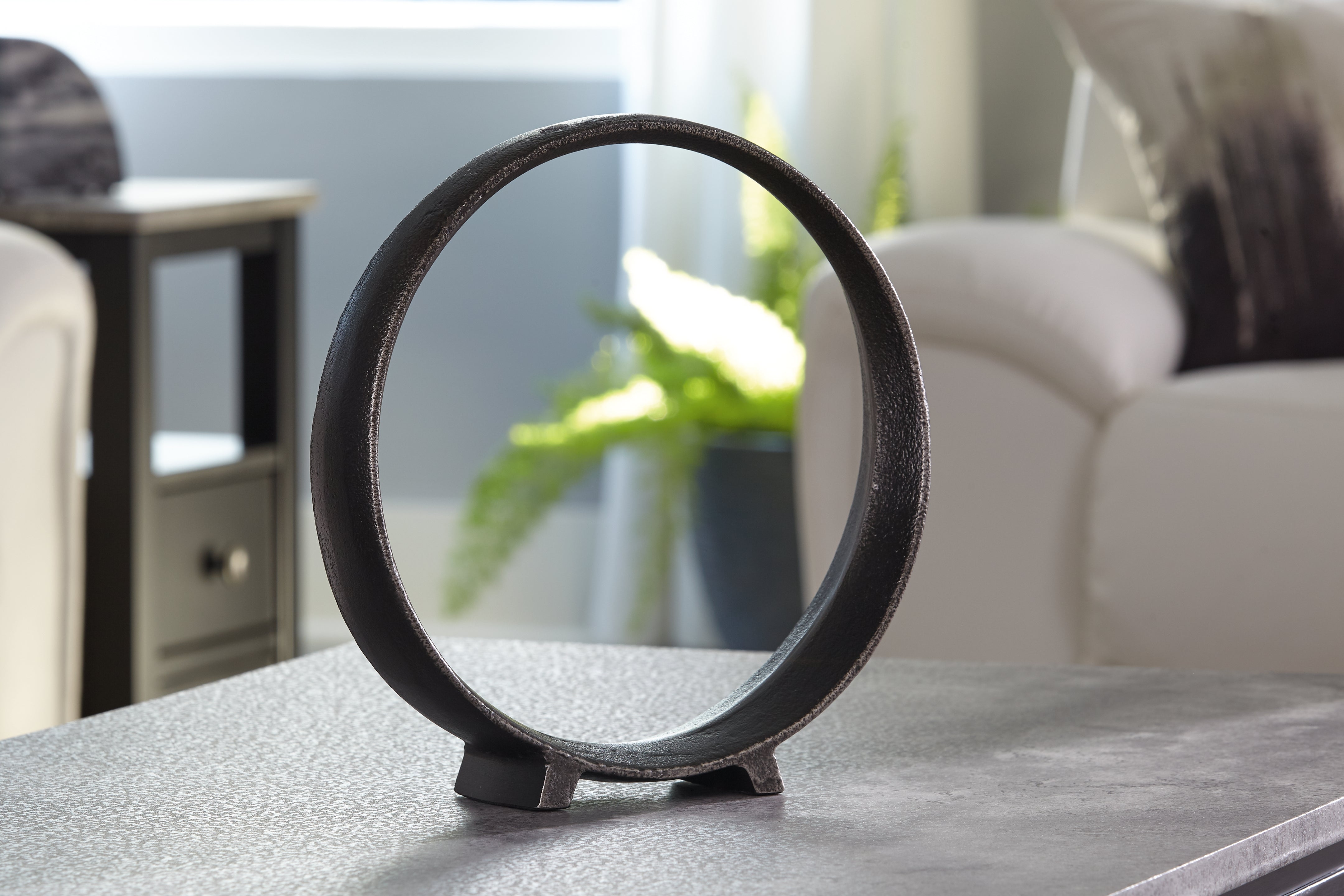 Fine Furniture & Decor - Ashley Furniture - Ryandale Sculpture - Sculpture (2/CS) / Antique Black - A2000497