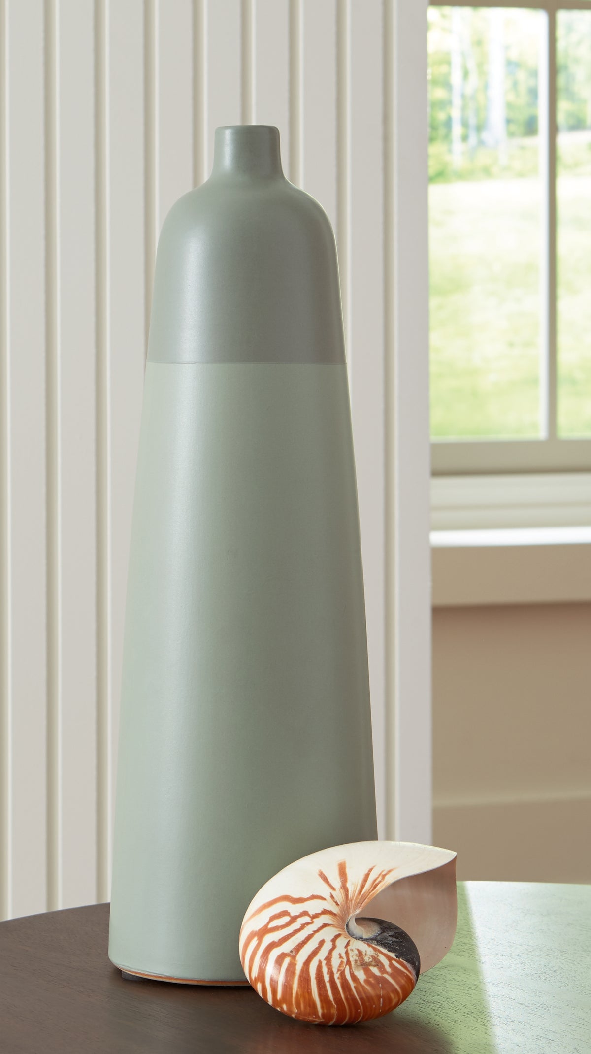 Fine Furniture & Decor - Ashley Furniture - Peerland Vase - Vase / Sage Green - A2000656