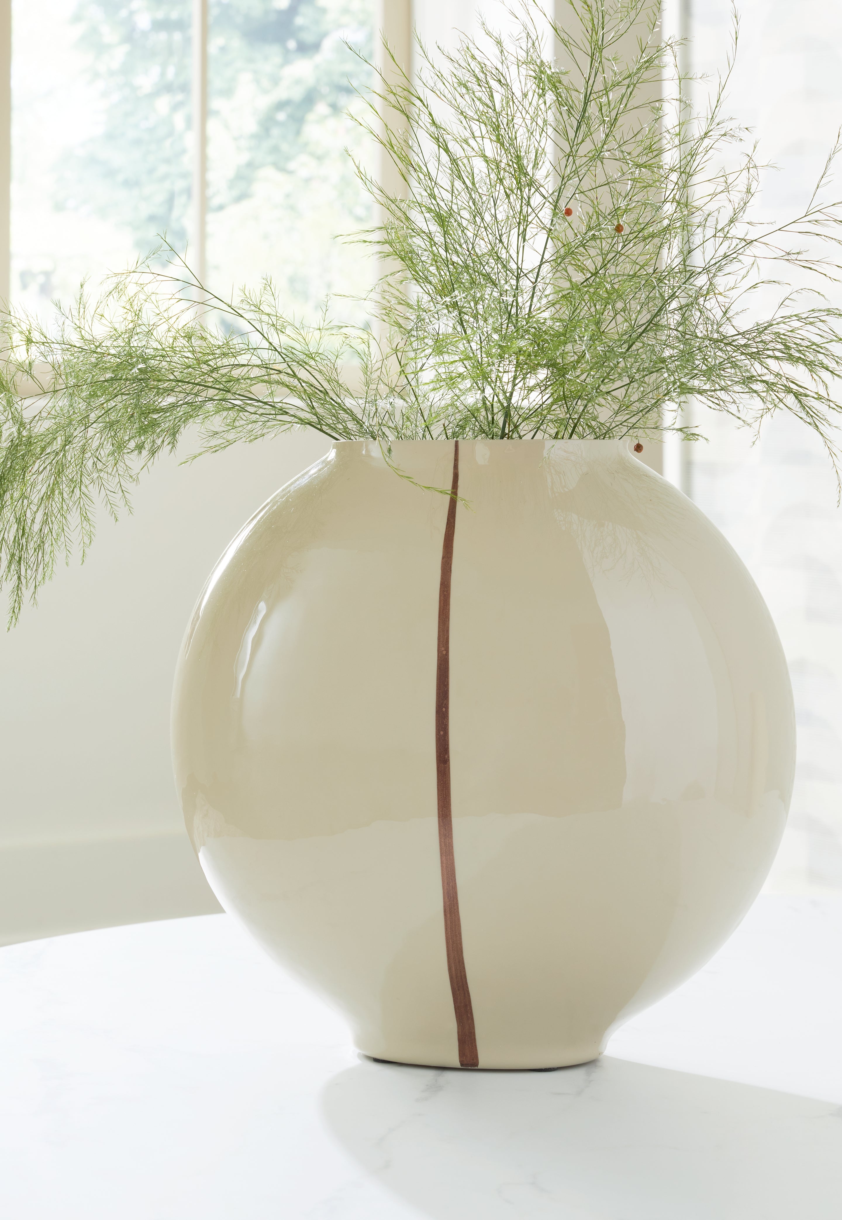 Fine Furniture & Decor - Ashley Furniture - Sheabourne Vase - Vase / Cream - A2000702