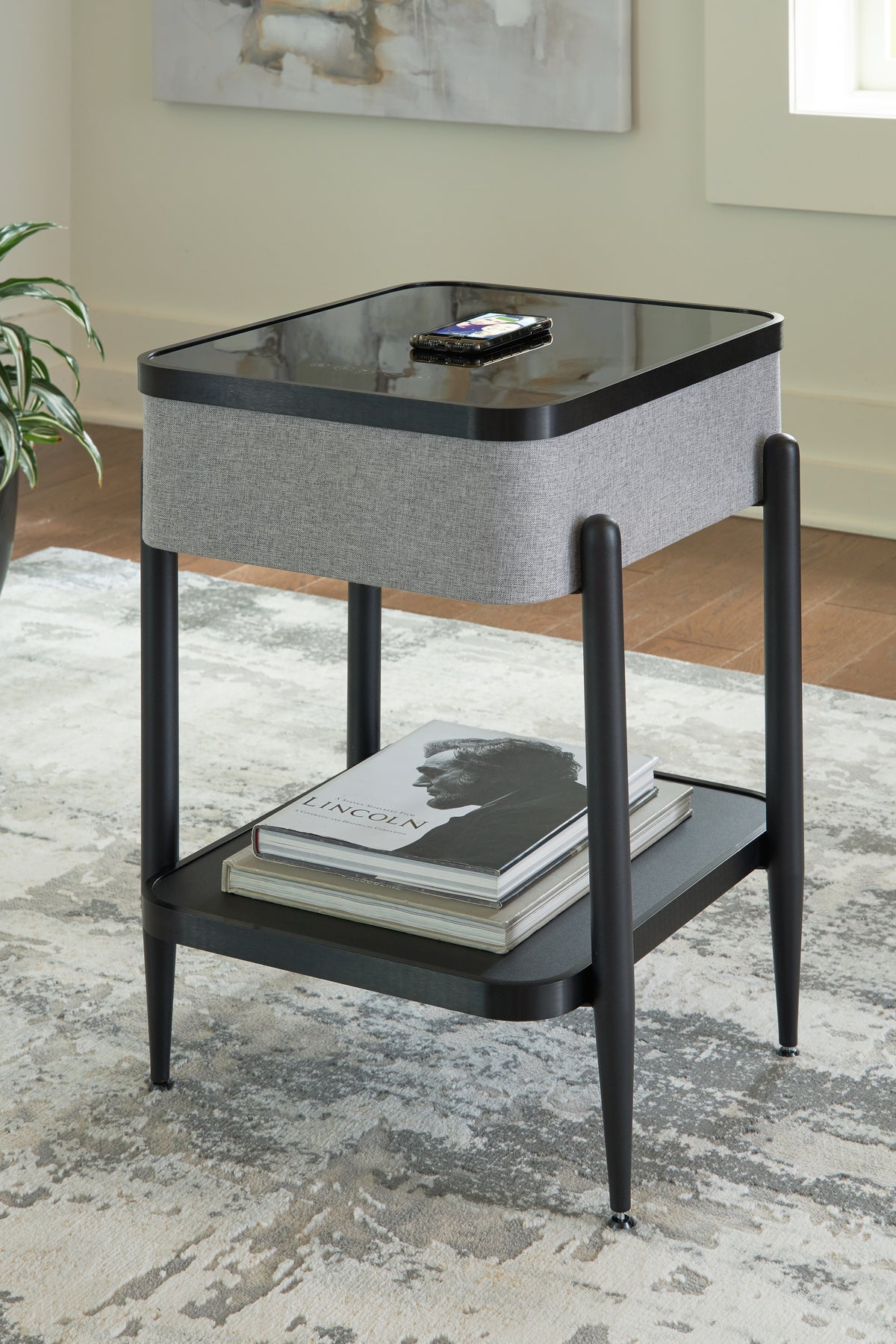 Fine Furniture & Decor - Ashley Furniture - Jorvalee Accent Table with Speaker - Accent Table with Speaker / Gray/Black - A4000550