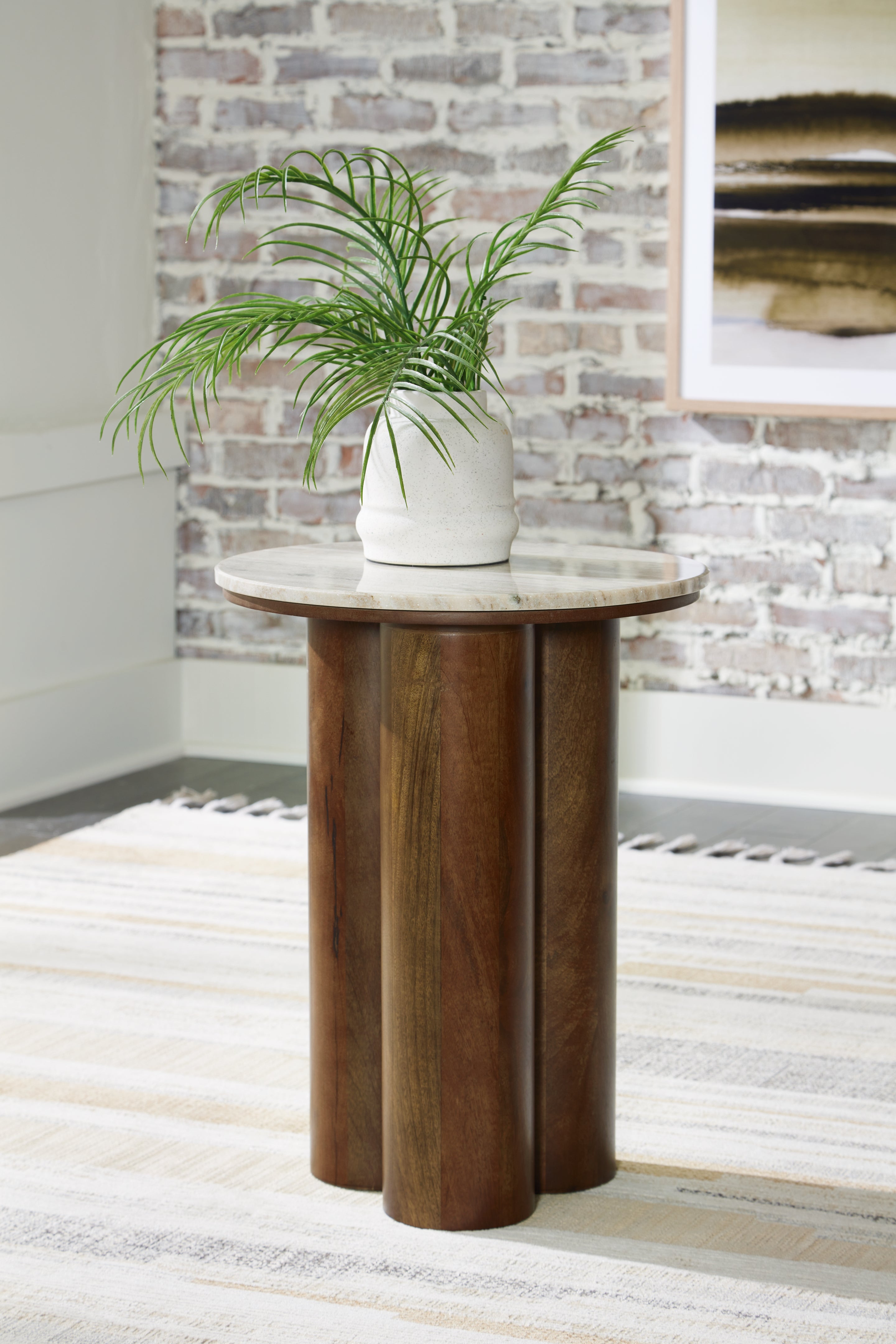 Fine Furniture & Decor - Ashley Furniture - Henfield Accent Table - Accent Table / Beige/Brown - A4000623