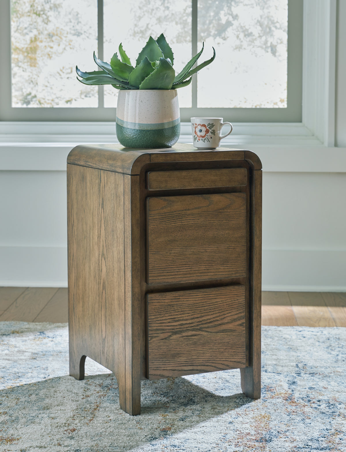 Fine Furniture & Decor - Ashley Furniture - Jensworth Accent Table - Accent Table / Brown - A4000636