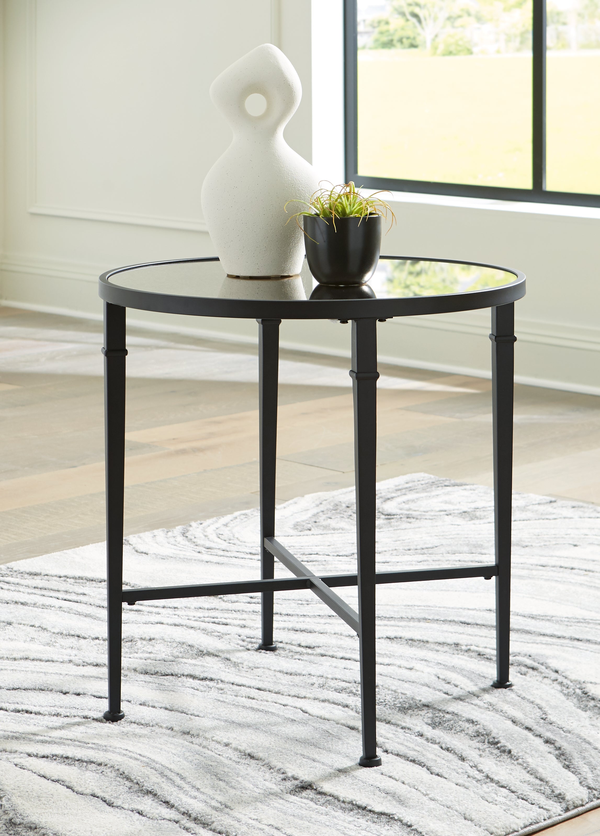 Fine Furniture & Decor - Ashley Furniture - Cadeburg Accent Table - Accent Table / Black - A4000639
