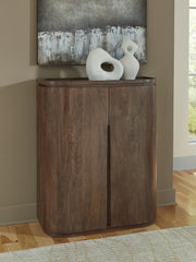 Fine Furniture & Decor - Ashley Furniture - Landermont Bar Cabinet - Bar Cabinet / Medium Brown - A4000697