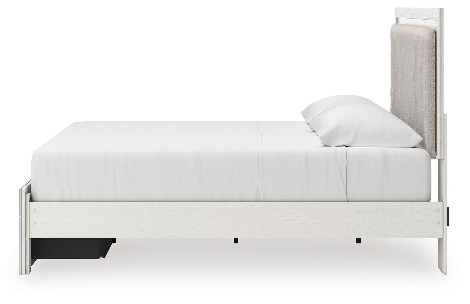 Zuraleus Bedroom
