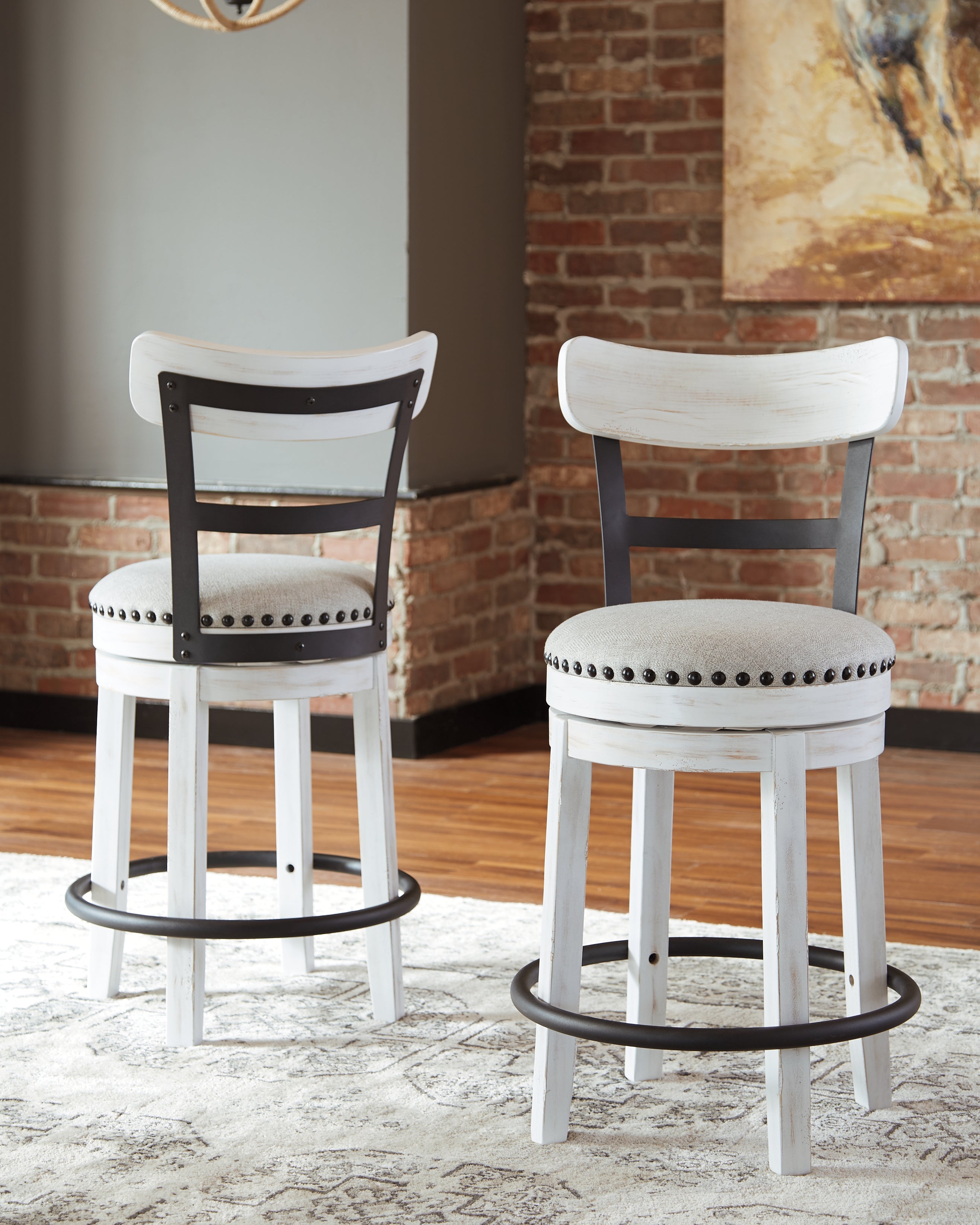 Fine Furniture & Decor - Ashley Furniture - Valebeck Dining Room - UPH Swivel Barstool (1/CN) / White - D546-524