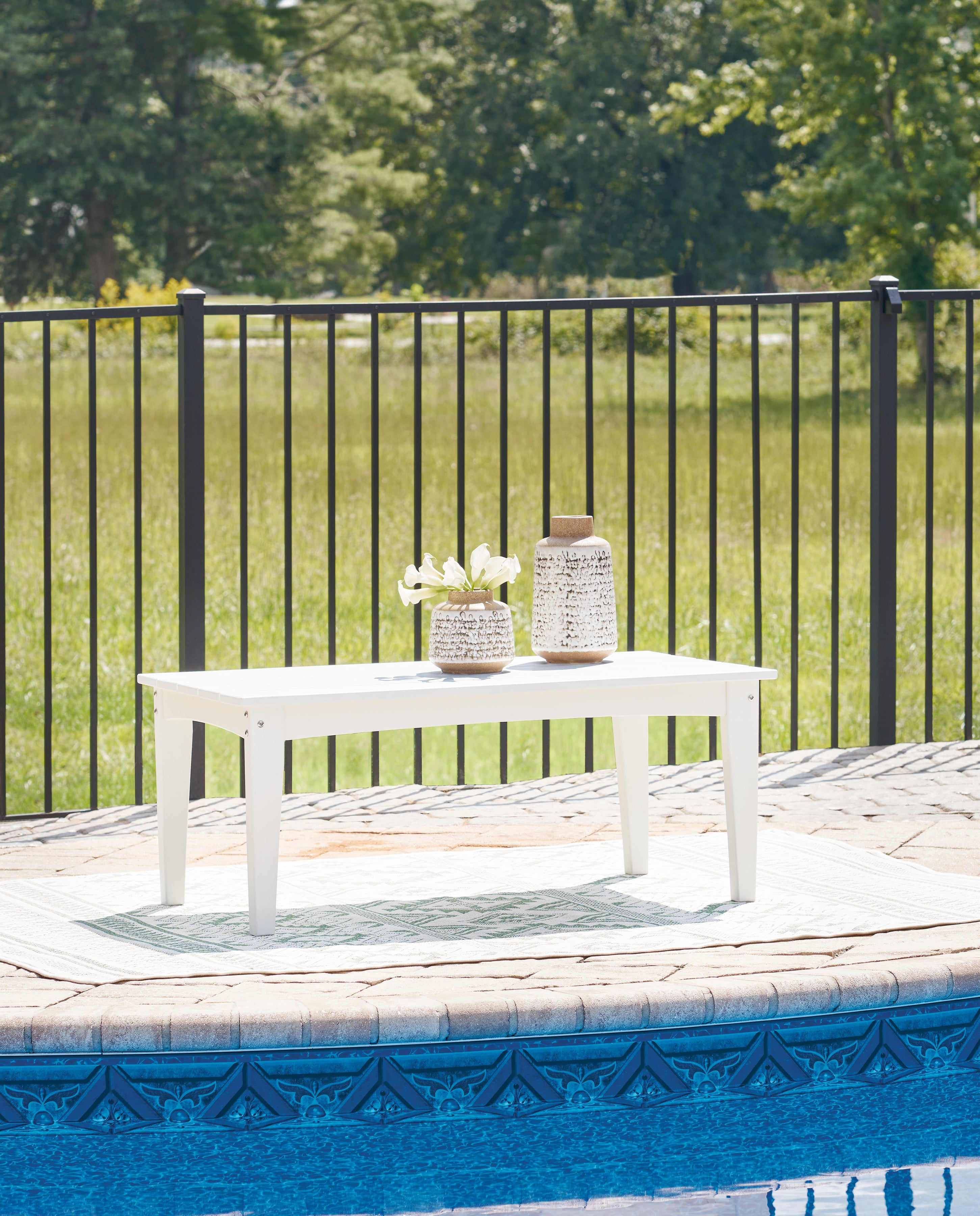 Fine Furniture & Decor - Ashley Furniture - Hyland wave Outdoor - Rectangular Cocktail Table / White - P111-701