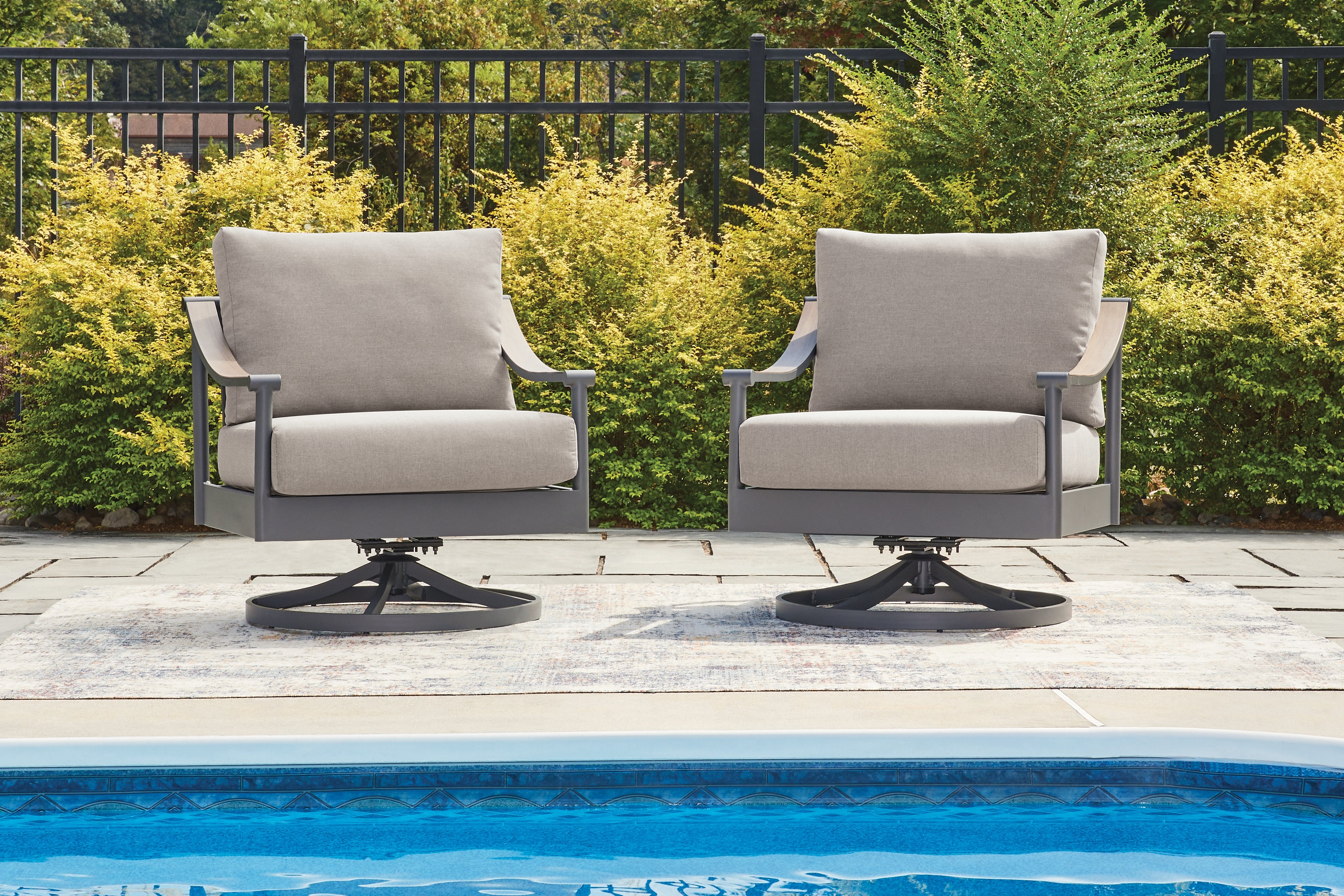 Fine Furniture & Decor - Ashley Furniture - Ocean Beach Outdoor - Swivel Lounge w/ Cushion / Gray - PCP510-821