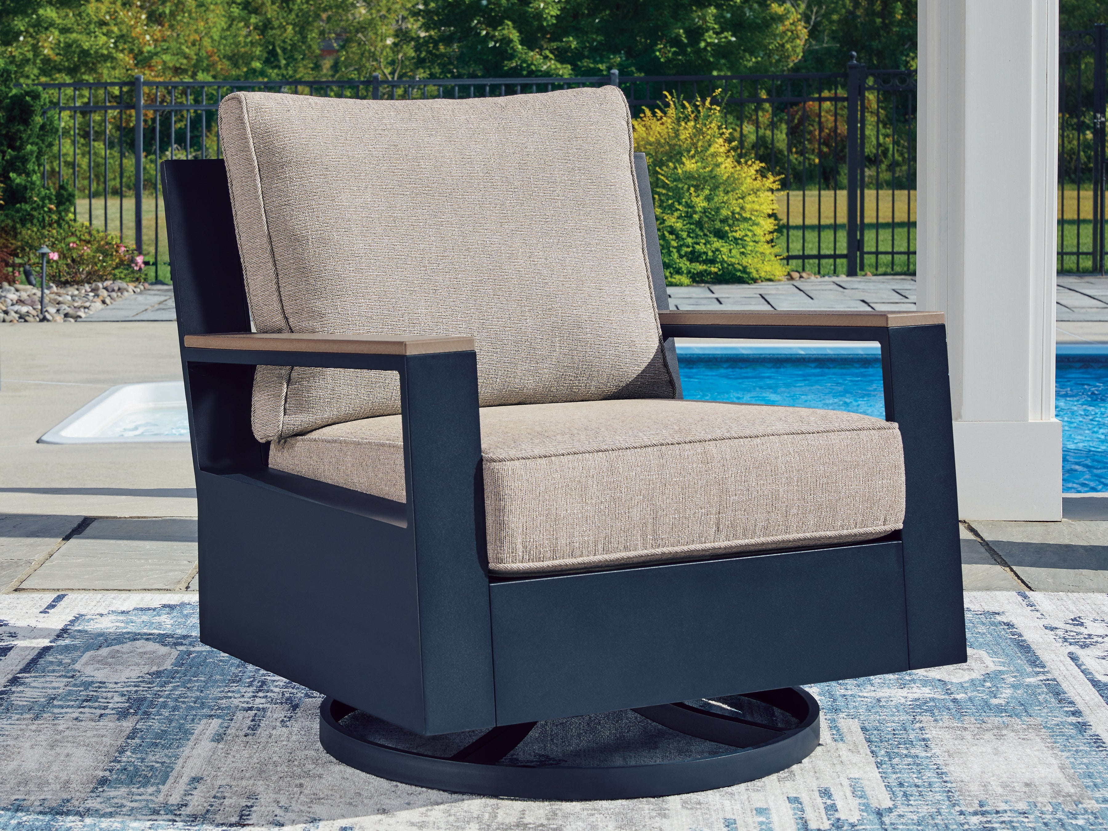 Fine Furniture & Decor - Ashley Furniture - East Beach Outdoor - Swivel Glider Chair w/Cushion / Navy Blue/Driftwood - PCP587-821
