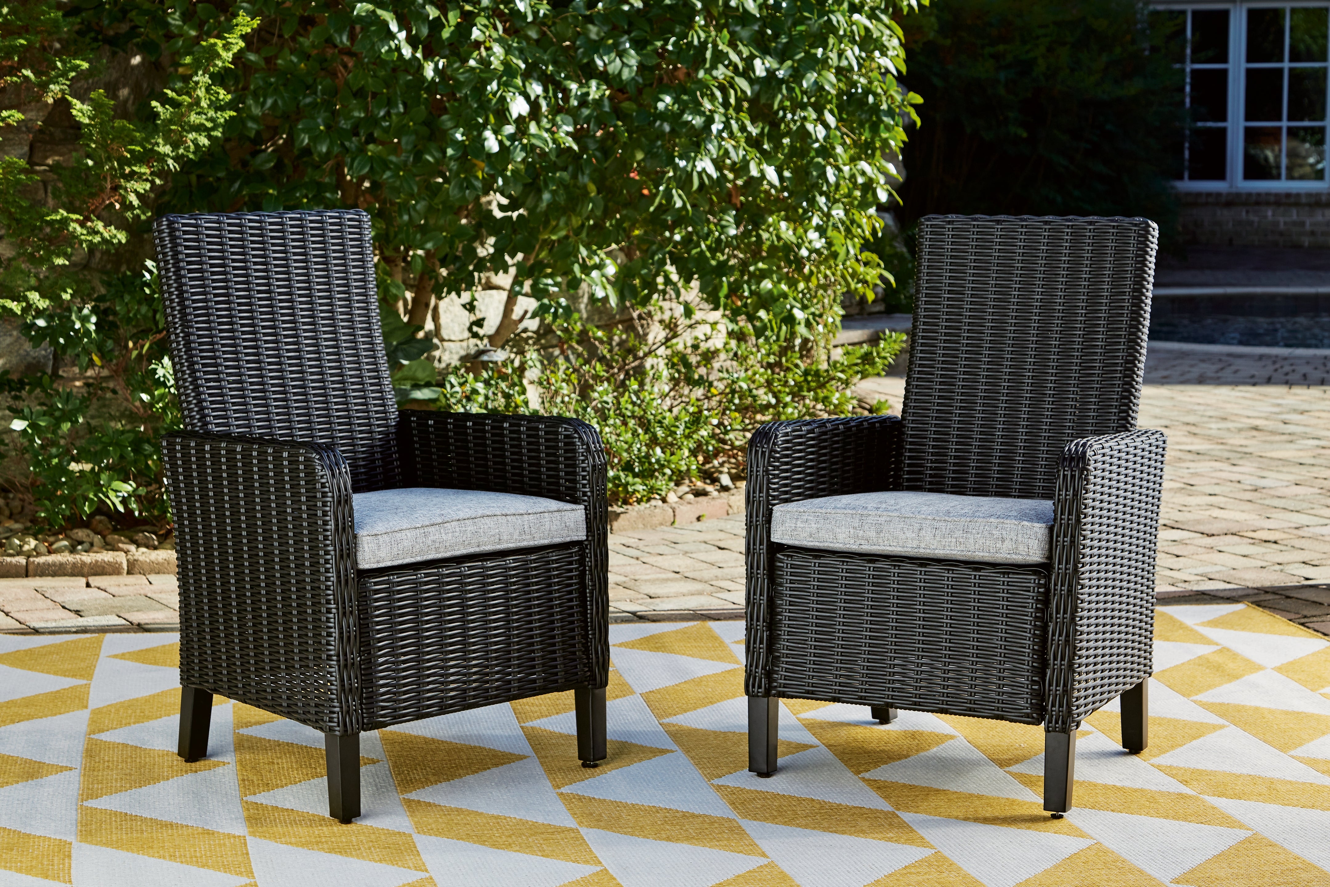 Fine Furniture & Decor - Ashley Furniture - Beachcroft Outdoor - Arm Chair With Cushion (Set of 2) / Black/Light Gray - P792-601A