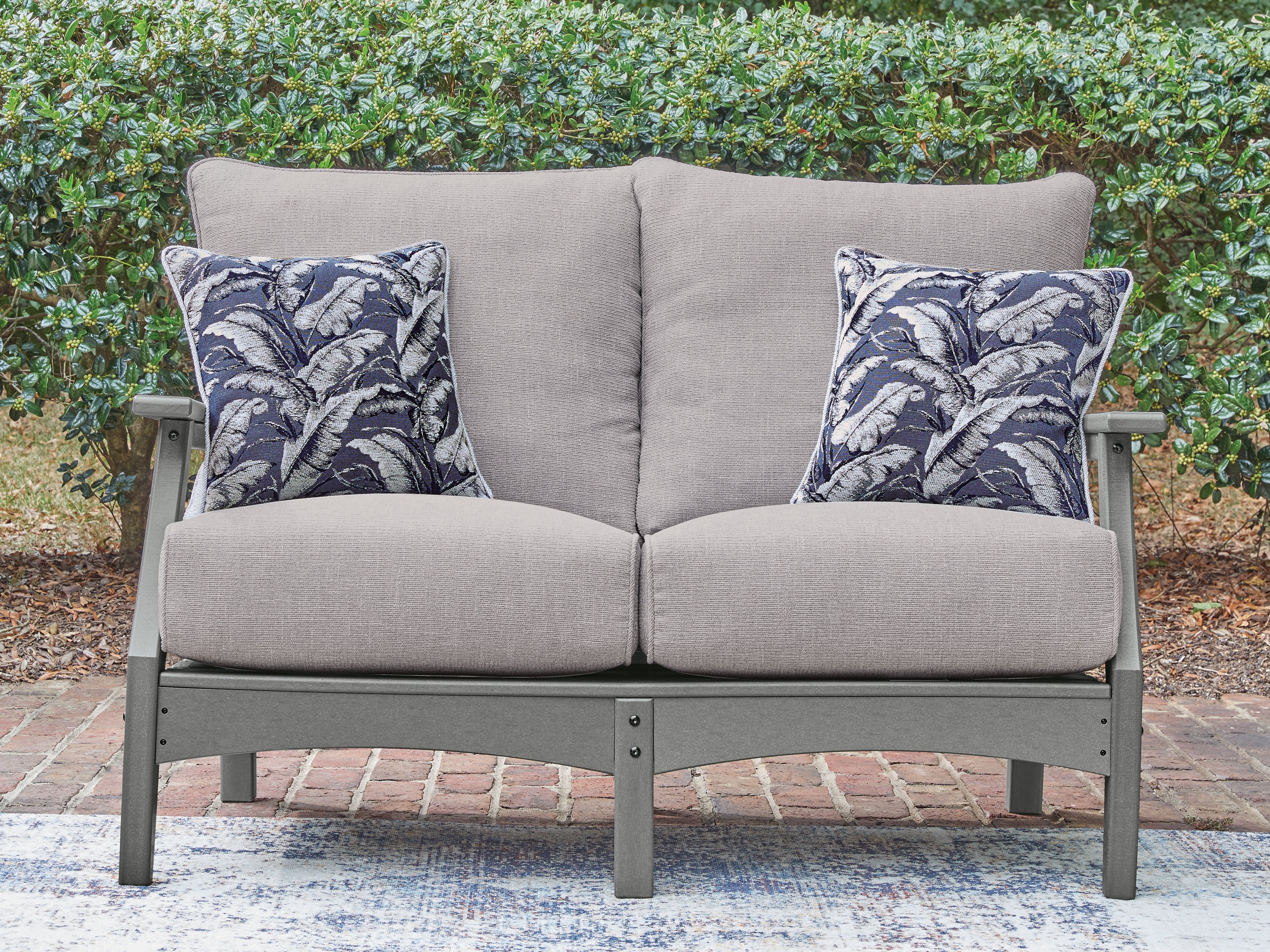 Fine Furniture & Decor - Ashley Furniture - Cove Beach Outdoor - Loveseat w/Cushion / Gray - PCP803-835