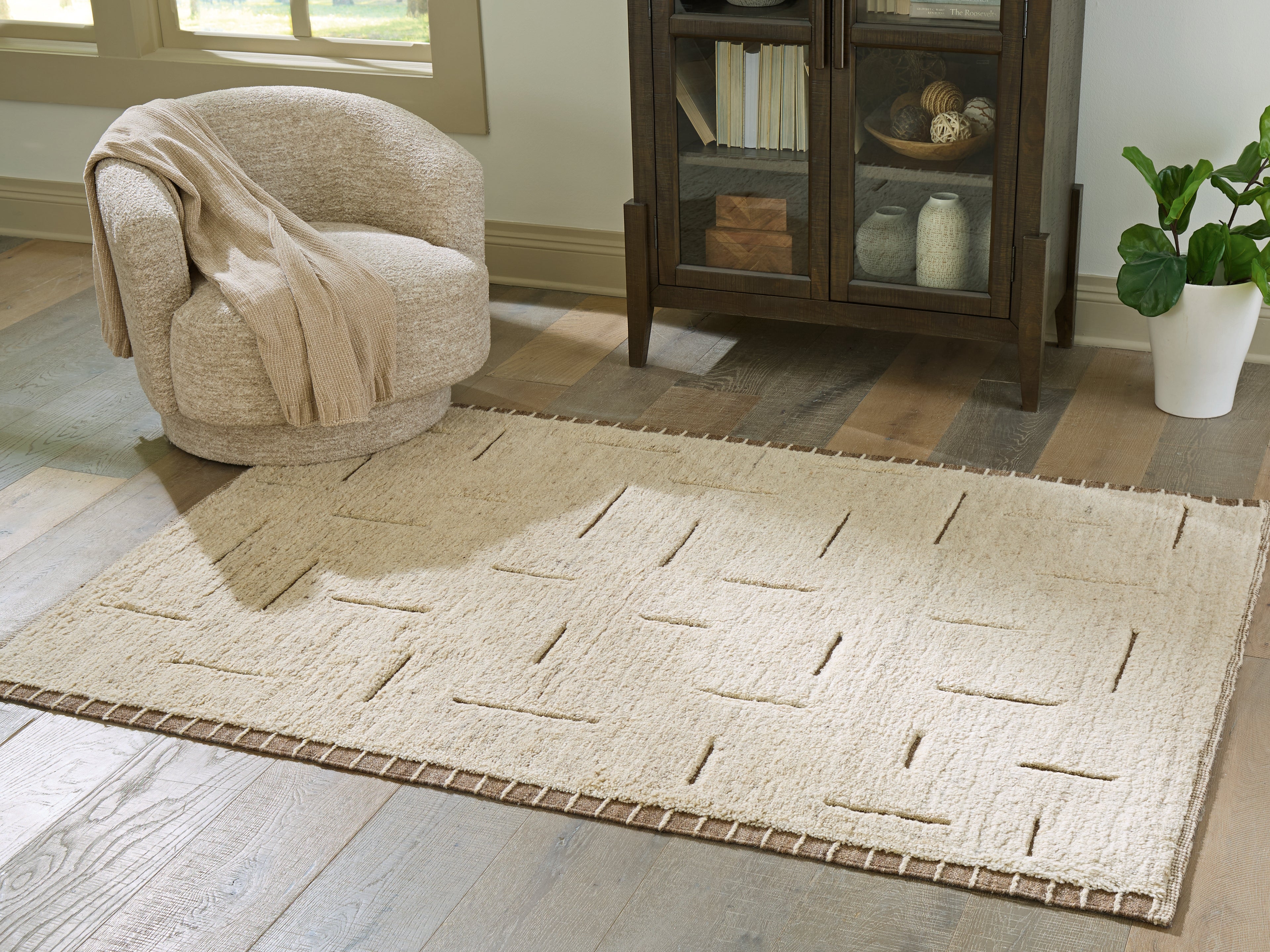 Fine Furniture & Decor - Ashley Furniture - Clayman Rug - Medium Rug / Beige/Brown - R408342
