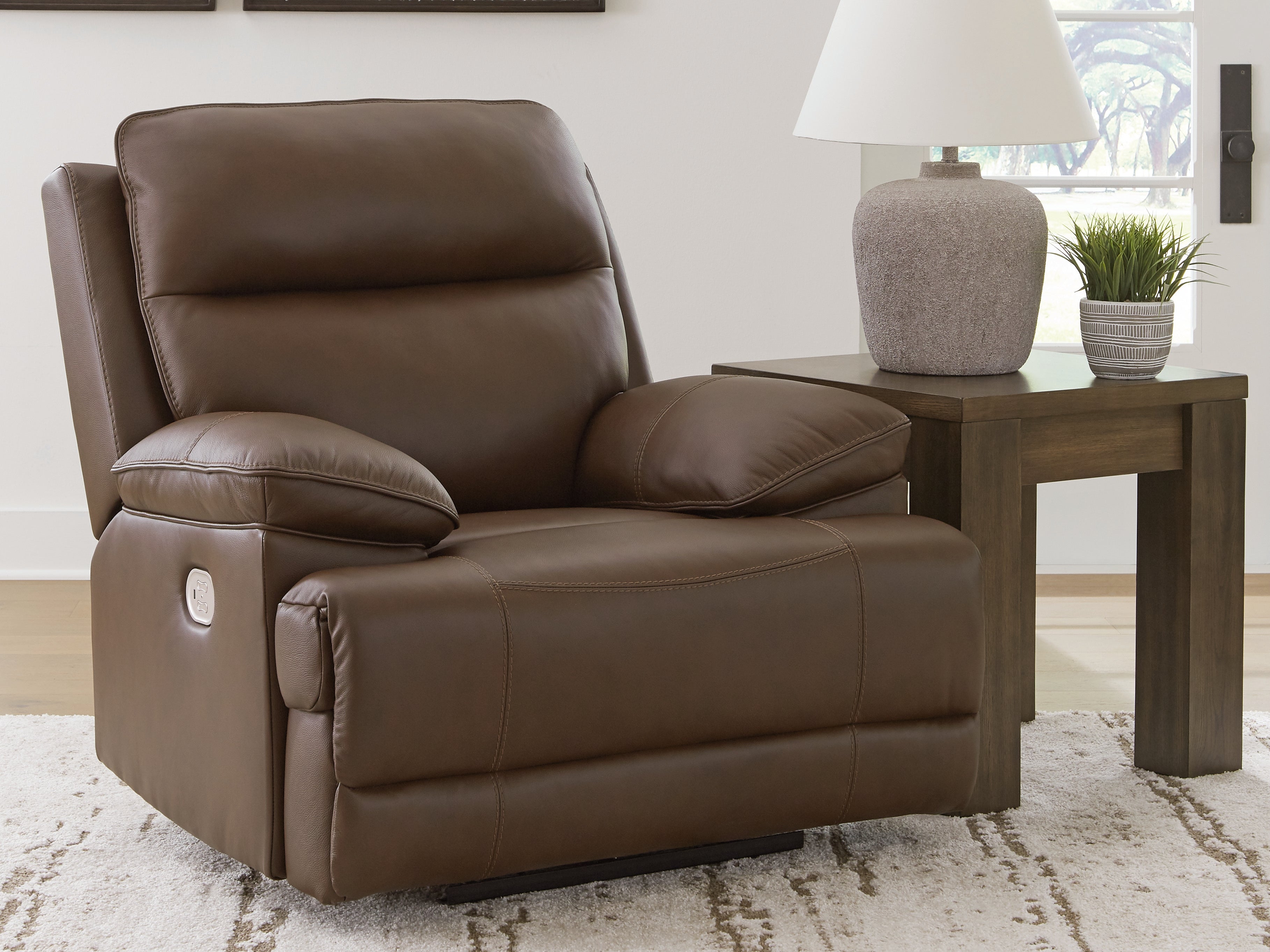 Fine Furniture & Decor - Ashley Furniture - VonRyan Living Room - PWR Recliner/ADJ Headrest / Tobacco - U1040013